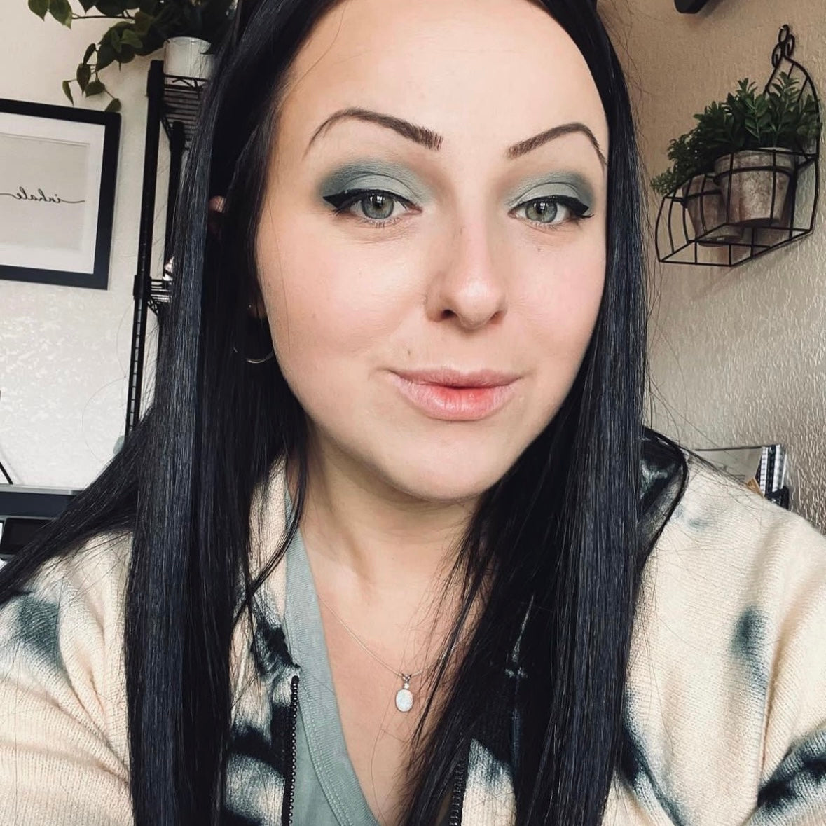 22 ANGELS EYESHADOW PALETTE