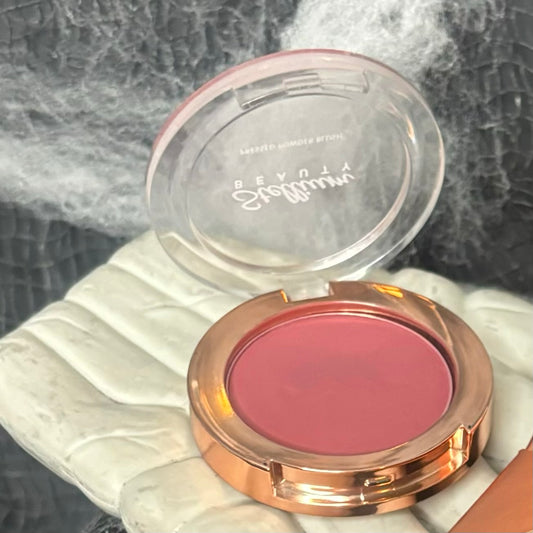 Pressed Powder Blush: Blushin'